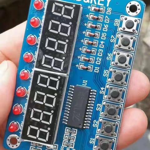 【雕爷学编程】Arduino动手做（102）---TM1638按键数码管