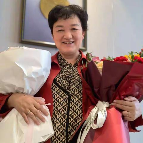 大刘已六旬 乐享众亲情