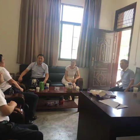 泾河新城组织部检查指导崇文镇软弱涣散党组织整顿工作