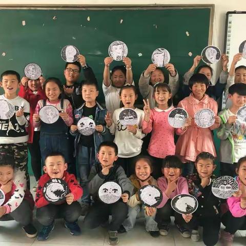 黑水镇小学乡村少年宫社团活动采风（之一）美术篇--彩墨、线描