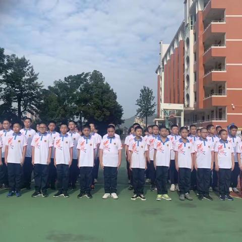 青春似火              ——三明三中七年（7）班我的军训生活