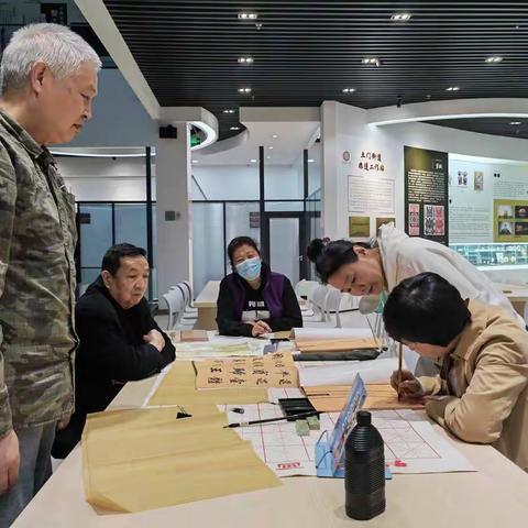 土门街道第一中心社区开展群众性活动