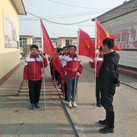 缅怀先烈，弘扬爱国主义