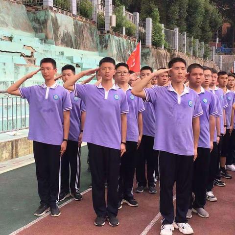 585班军训第三天