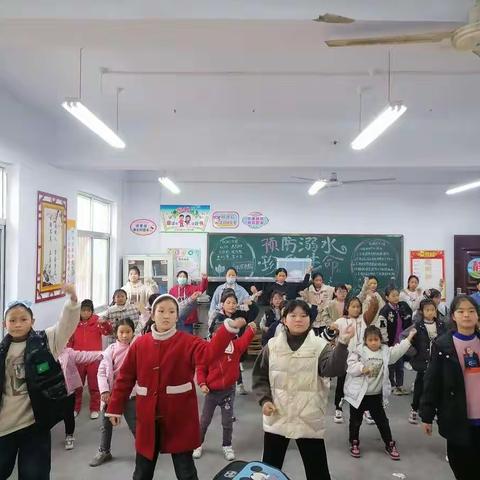 城东小学：舞之韵  秀风采