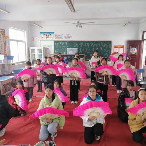 城东小学: 绚丽课程 舞彩童年