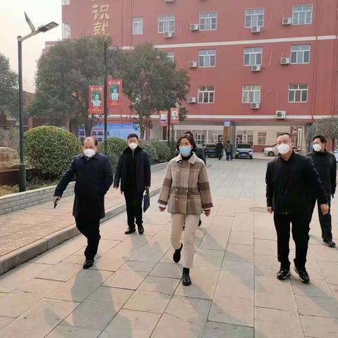 市教育局副局长高嘉艺到分包校督导春季开学情况