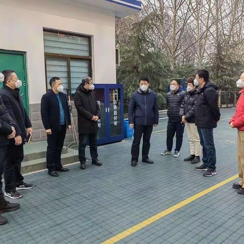 市教工委副书记、市教育局党组副书记、副局长齐晓兵到23中督导新学期开学工作