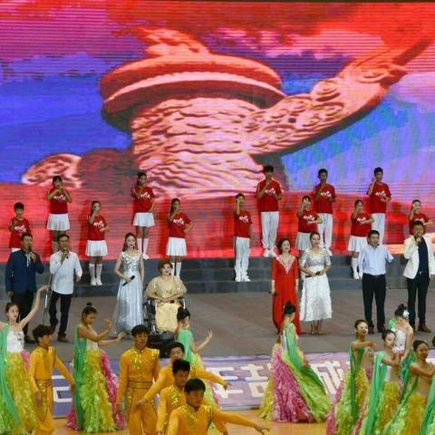 滨海特校学生在盐城市第二届残疾人运动会上体艺双丰收