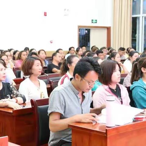 家校合力，共育英才——保山市实验小学北城校区举办第四届家长培训学校