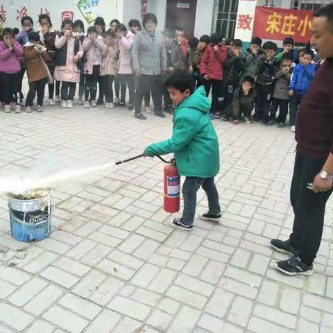 褚庙乡各校举行消防安全主题教育活动