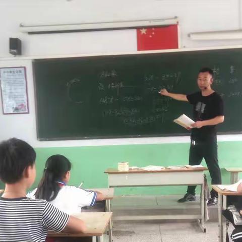 默默奉献，无怨无悔！！