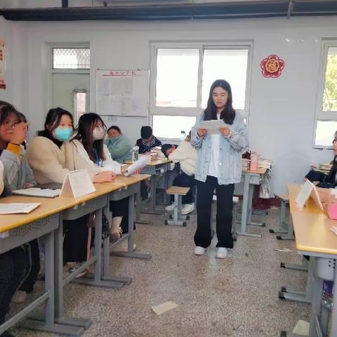 辩论赛——追星利与弊