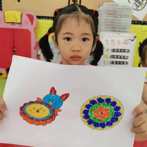 “中秋月儿圆，情满幼儿园” ——中一班中秋节主题活动