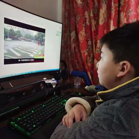 “安全出行，步步小心”——南瑞实验学校（小学部）交通安全线上教育活动