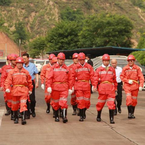 中煤集团党委书记、董事长李延江莅临我公司调研