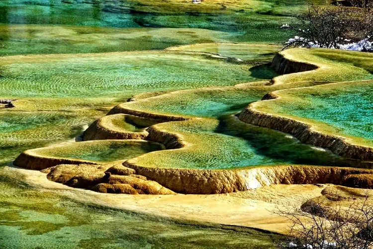 中国世界自然遗产地:黄龙