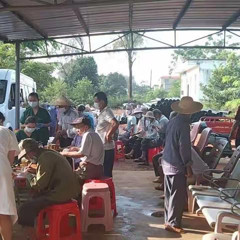 甲子镇卫生院开展2022年老年人免费健康体检工作