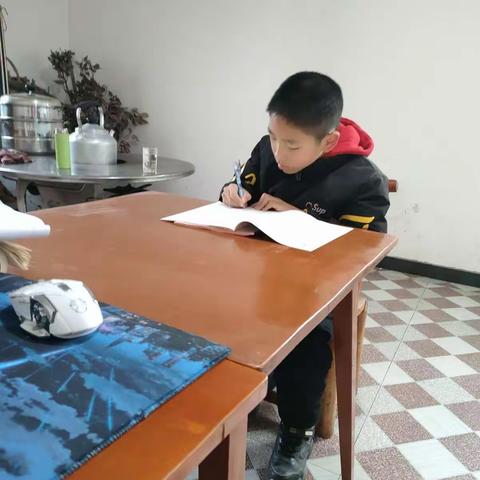 育人为本，增长才干