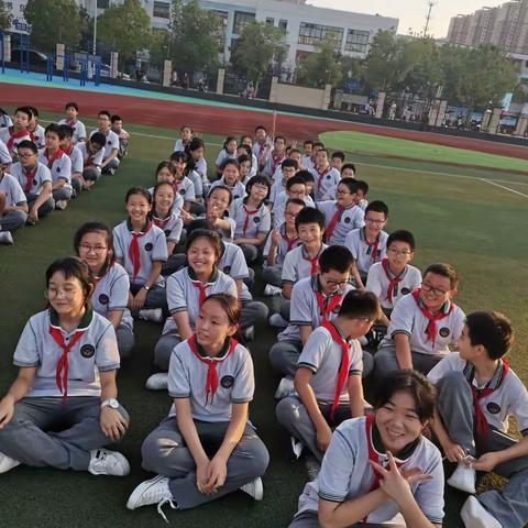 广播操比赛开始咯！！！