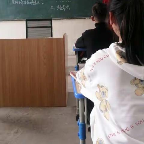 交通安全记心中 平安相伴每一天——甘亭镇华林小学开展交通安全教育主题活动