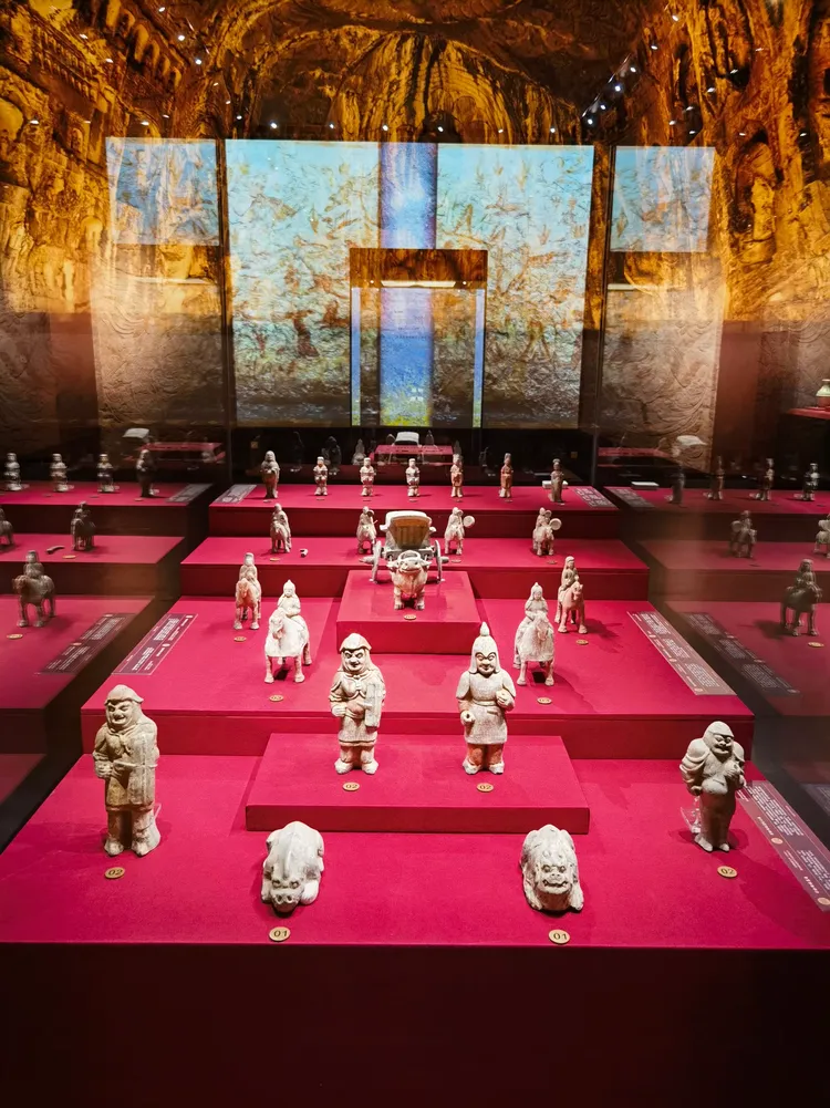 参观天津博物馆