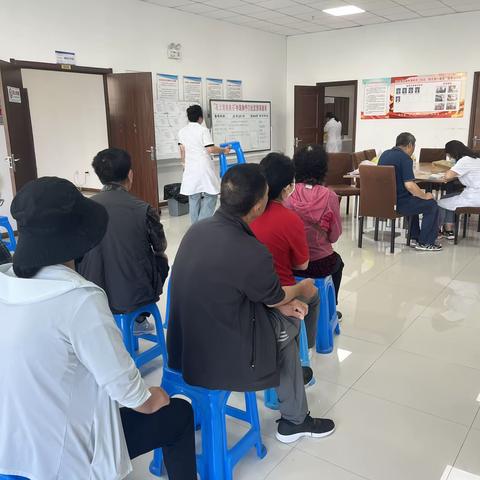 推进“五社联动” 让“养老”变“享老”——中海和平门社区促进社区适老化建设
