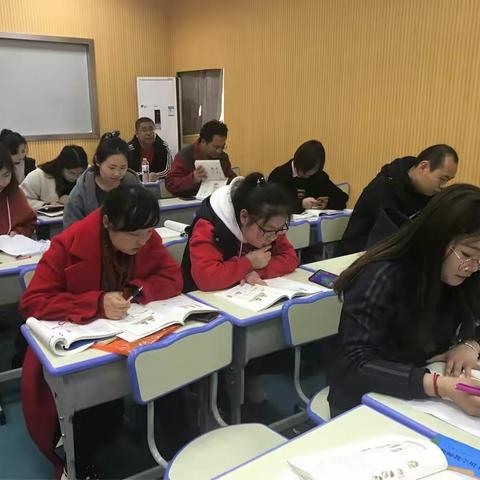 扎实教研，有效研讨
 ——临沂育才小学四年级数学组教研活动