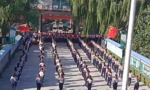 河底中心校苏村小学