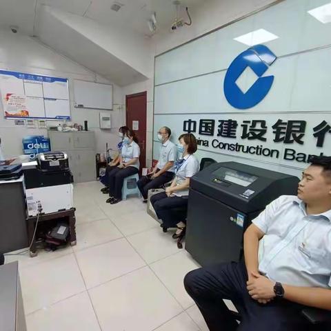 组织开展"扫码学党史，守初心知使命"主题活动