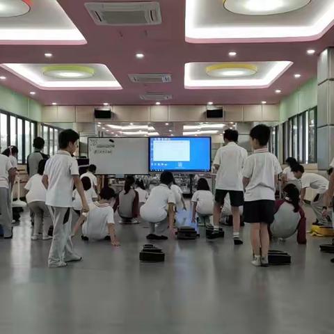 常规音乐课（松湖一小四年级）