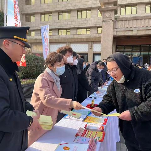 弘扬英模精神 开展普法宣传｜碑林区文旅体局参加碑林区第二届“十大法治事件”“十大法治人物”颁奖典礼