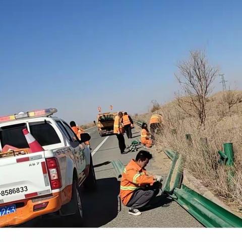 真情洒公路，岗位做奉献