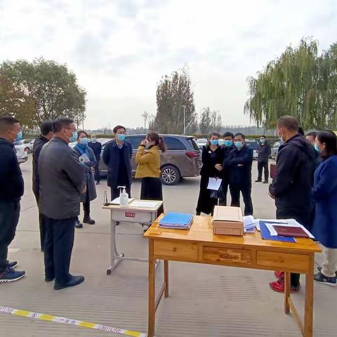 市督导组莅临我校开展校园疫情防控和安全检查工作