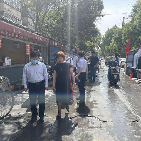 市第五督导组赴西关街道督导检查房屋建筑安全隐患排查整治工作