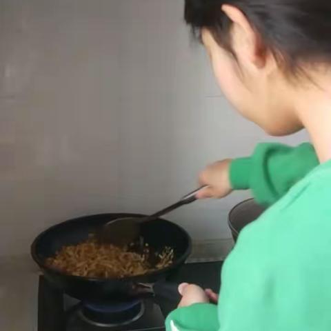 社会实践活动-C2204白雪