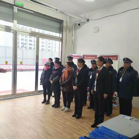 山东银湾物业集团有限公司.物业事业一部.紫玉东郡＂白手套＂令，扮靓园区