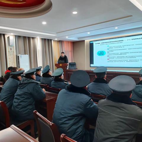 阳光下的花蕊的美篇