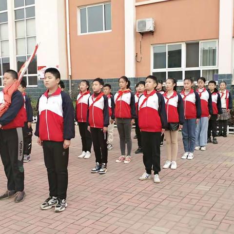 【国之殇，莫敢忘】潞灌小学组织开展“国家公祭日”主题教育活动。