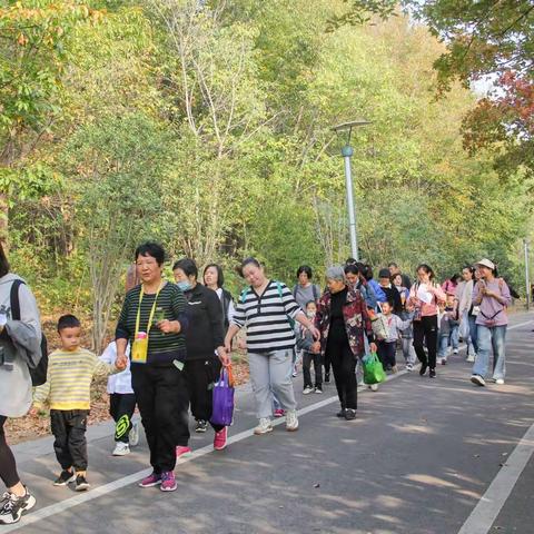 亲子马拉松，向爱出发——洞山园亲子徒步活动