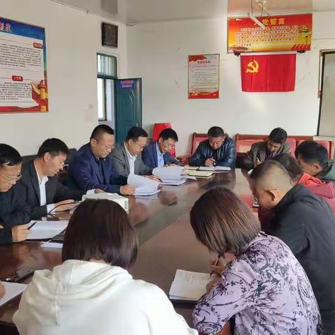 万金塔乡中学组织召开“学‘四史’悟初心 振兴发展迎百年”主题实践活动动员会