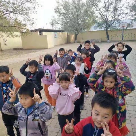 义门幼儿园舞蹈特色活动