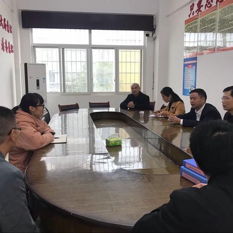 开展防溺水督查，构筑安全防护堤—市教育局副局长周凤飞到石龙镇督查防溺水工作