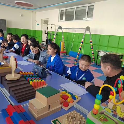托里县第一中学开展“忆初心、强党性”—主题党日活动