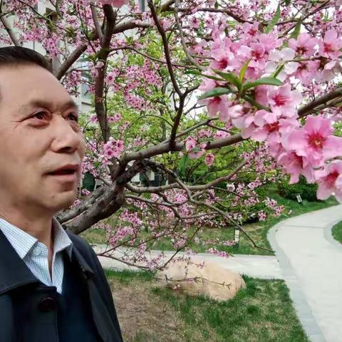 我的自拍像—春天里