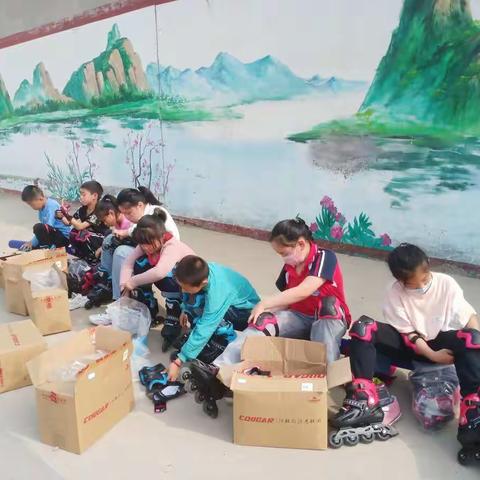 轮滑少年，一起向未来！——贤庄小学开设轮滑课啦！