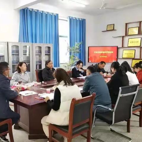 一路采撷，一路收获――开发区语文名师工作室活动掠影