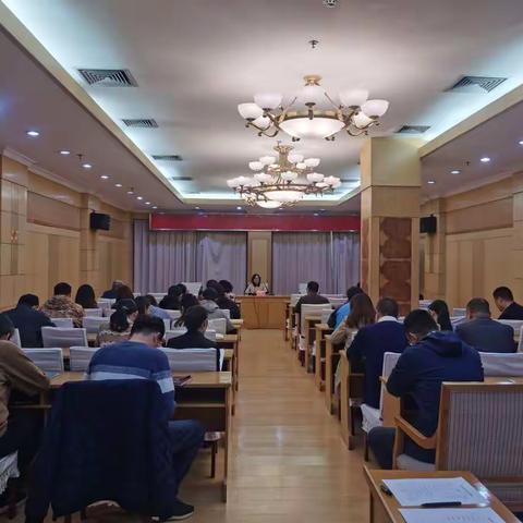 历下区召开“上规入库”工作会议