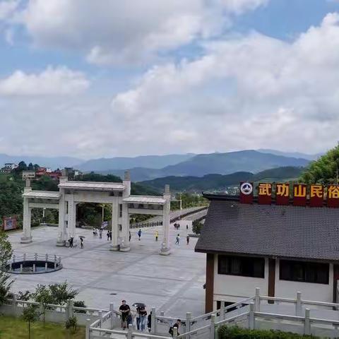 带着儿子看最美武功山(一)