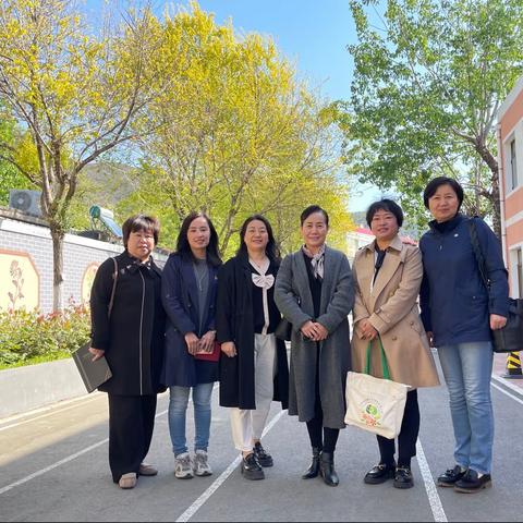 深学细悟共笃行 奋勇争先蹚新路